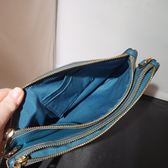 Coach pebble leather Teal Lyla crossbody w/gold toned hardware F38273 - Picture 10 of 11